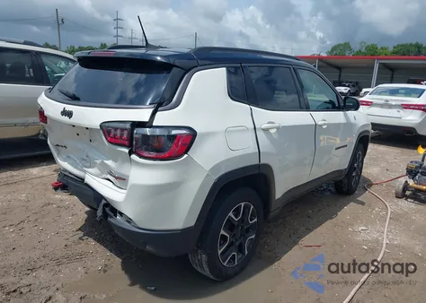 2021 Jeep Compass Trailhawk 4X4 z USA, uszkodzony, nr VIN 3C4NJDDB1MT571866